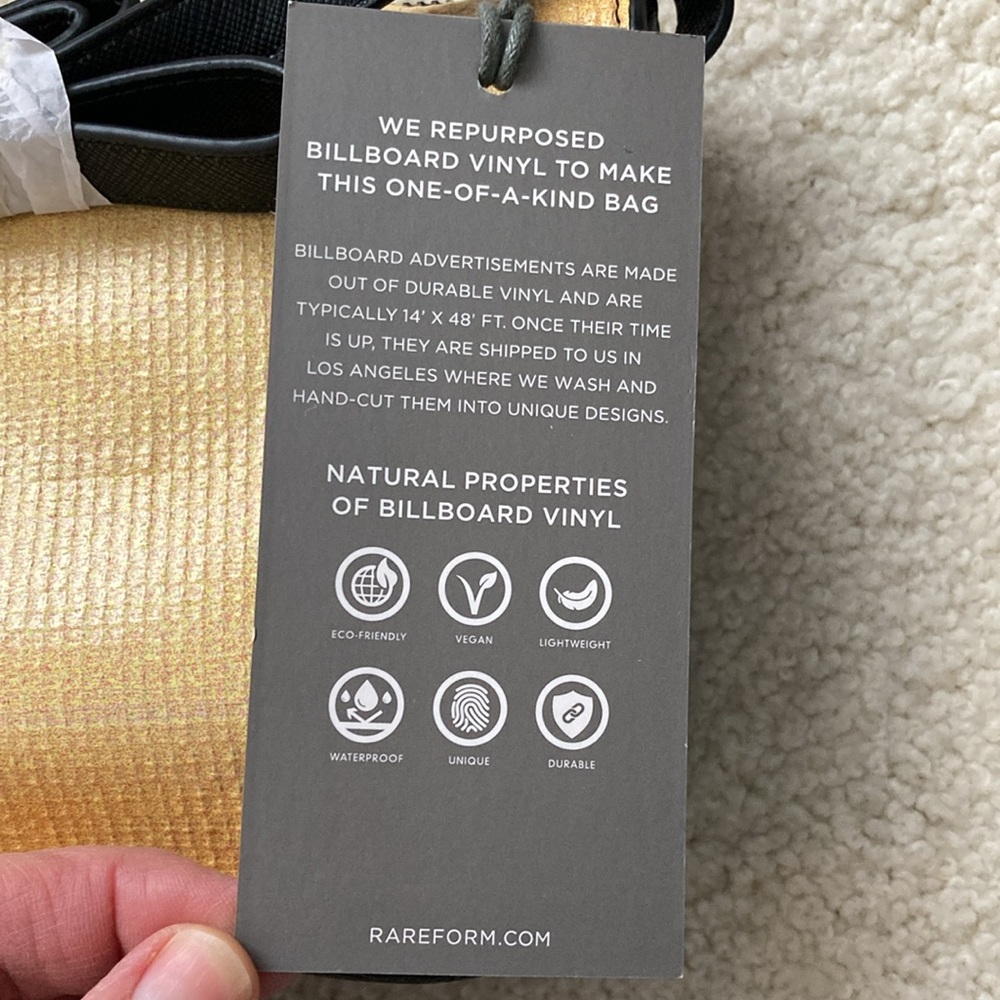 Rareform Crossbody - Picture 3 of 5